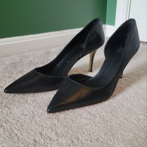 WHBM 8.5  Ella Black Micro Extc Faux Snakeskin Heel Pumps